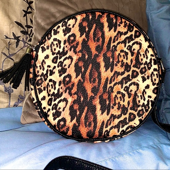 Animal Print Purse!! - Picture 1 of 1